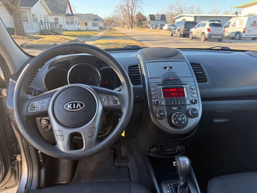 Kia Soul + 2011