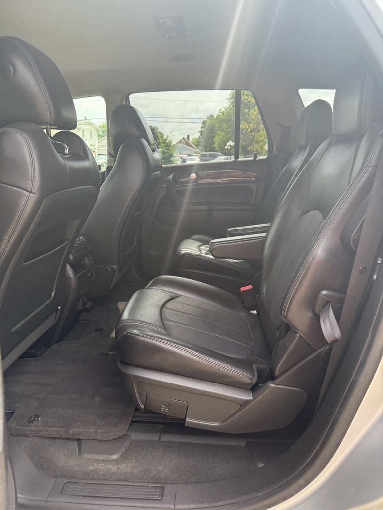 Buick Enclave Leather FWD 2017
