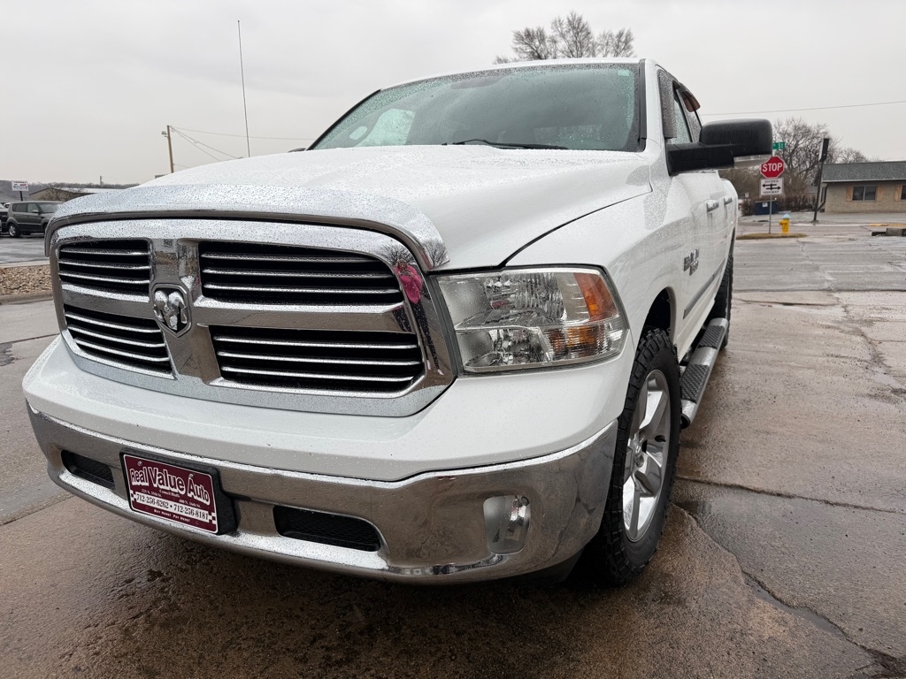 RAM 1500 SLT Crew Cab SWB 4WD 2013