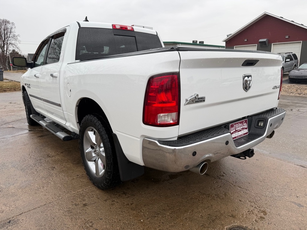 RAM 1500 SLT Crew Cab SWB 4WD 2013