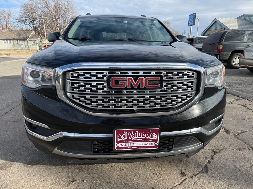 GMC Acadia Denali AWD 2017