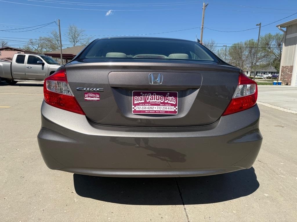 Honda Civic LX Sedan 5-Speed MT 2012
