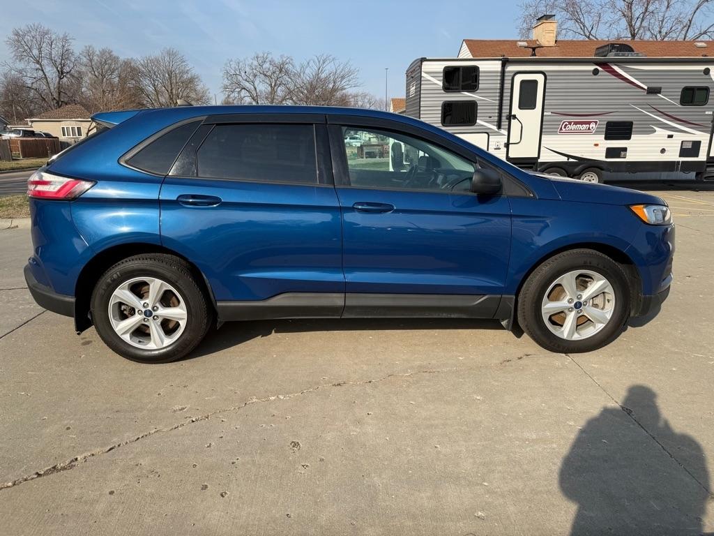 Ford Edge SE AWD 2021