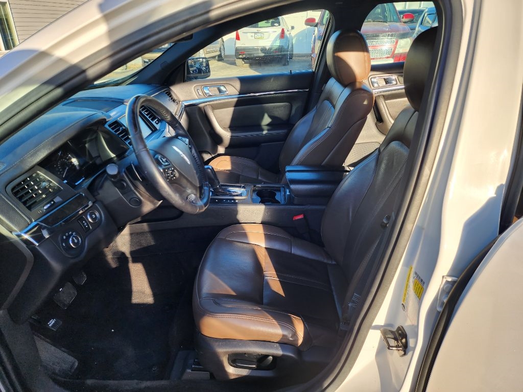 Lincoln MKS FWD 2014