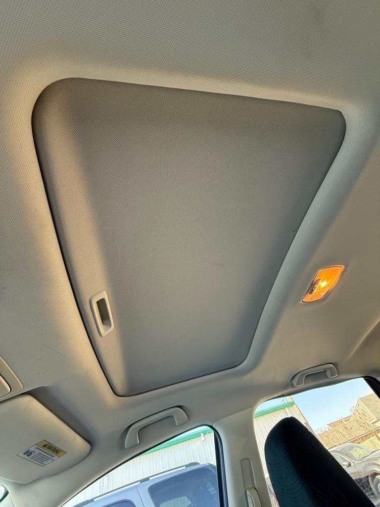 Honda CR-V EX 4WD 5-Speed AT 2012