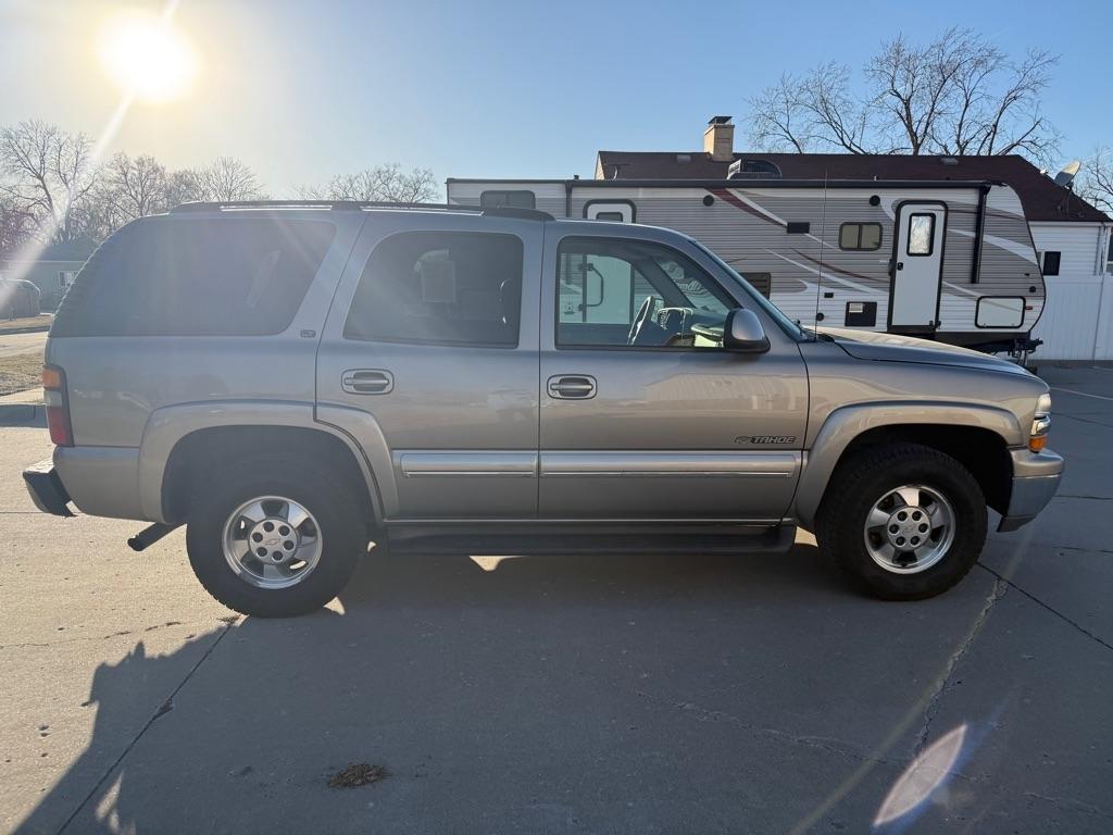 Chevrolet Tahoe 4WD 2003