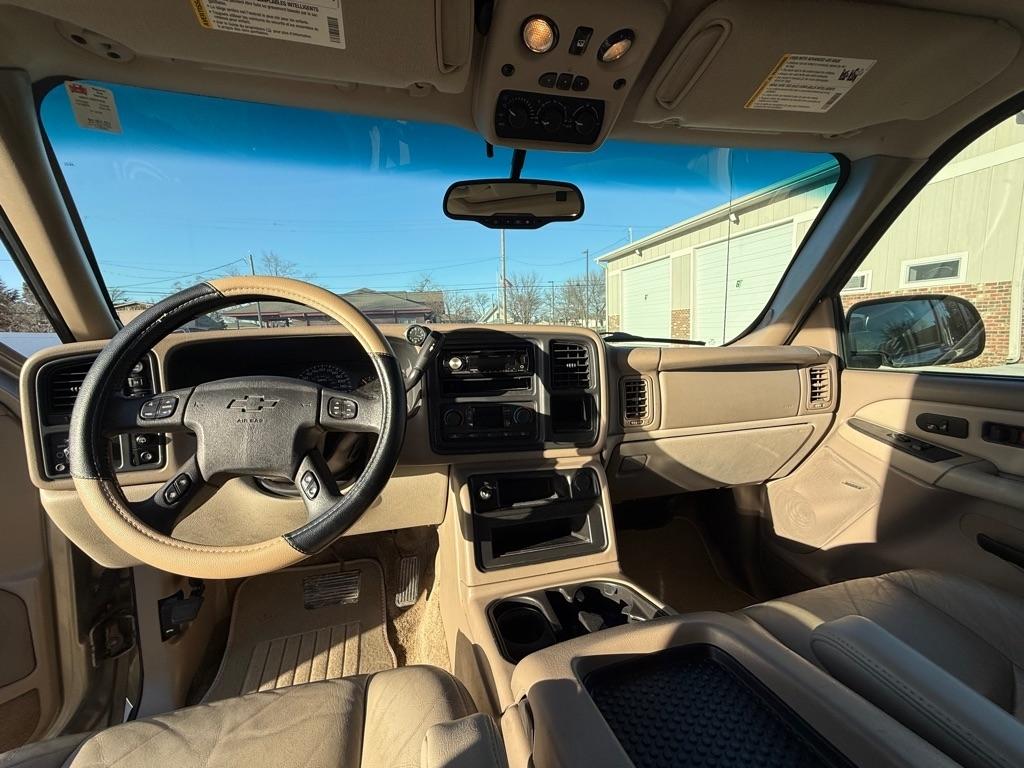 Chevrolet Tahoe 4WD 2003