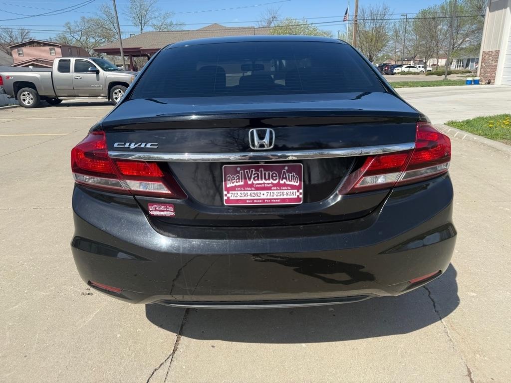 Honda Civic LX Sedan 5-Speed AT 2013