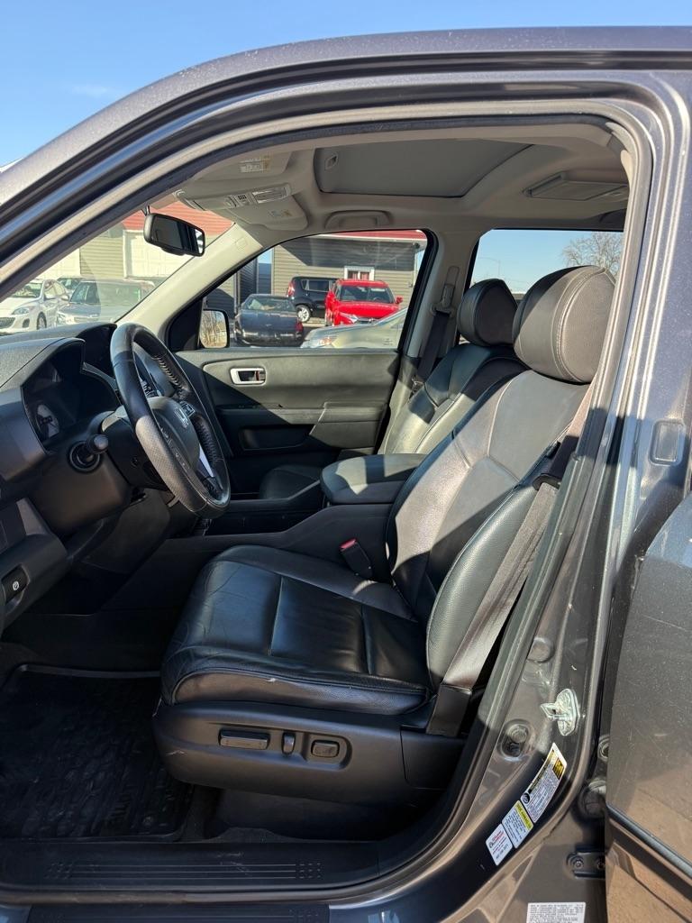 Honda Pilot EX-L 4WD 5-Spd AT with DVD 2013