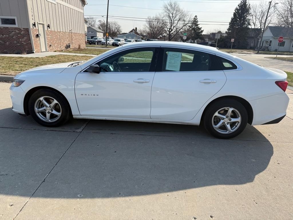 Chevrolet Malibu LS 2017