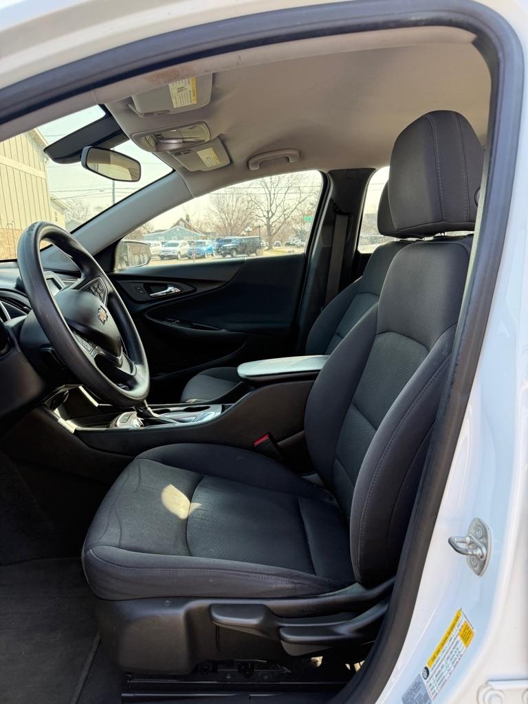 Chevrolet Malibu LS 2017