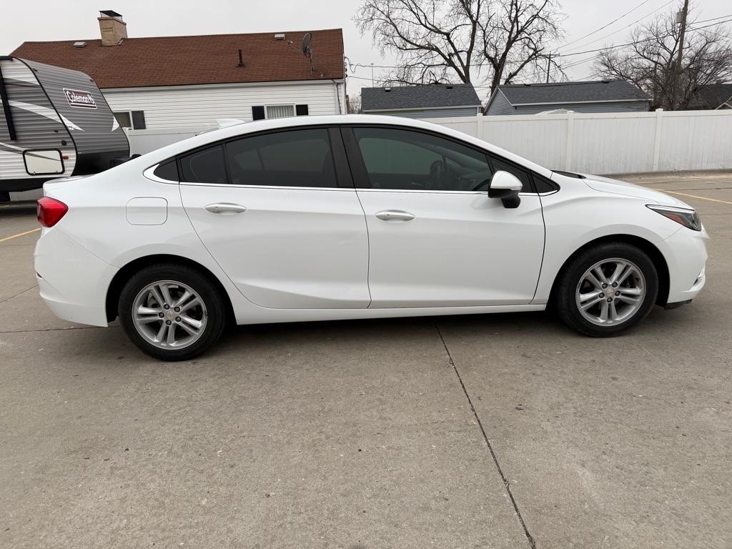 Chevrolet Cruze LT Auto 2017