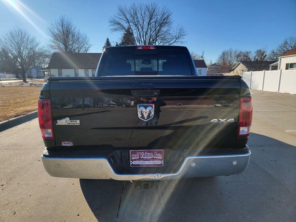 RAM 1500 SLT Crew Cab SWB 4WD 2014