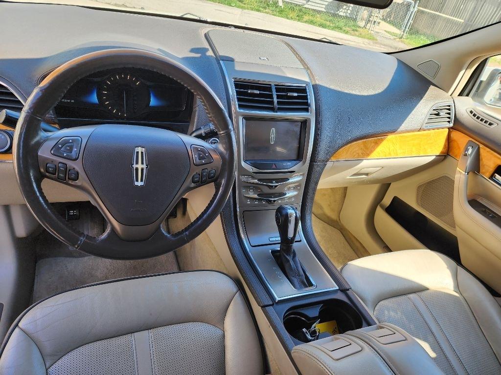 Lincoln MKX AWD 2012