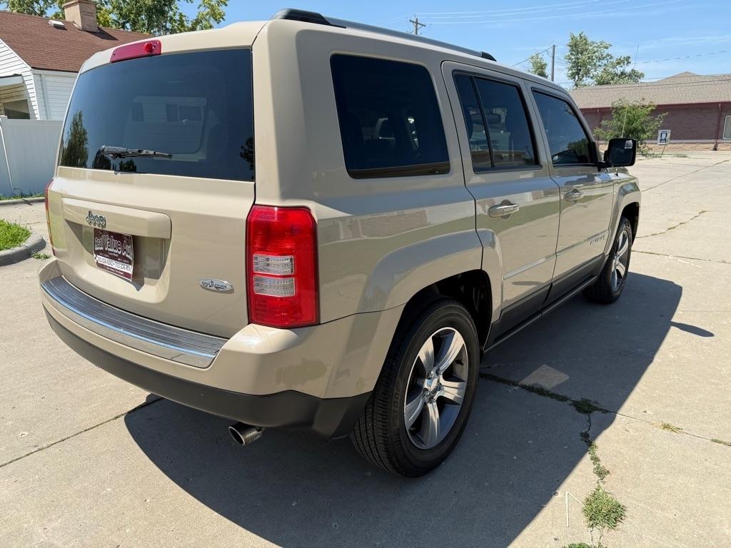 Jeep Patriot Latitude 2WD 2016