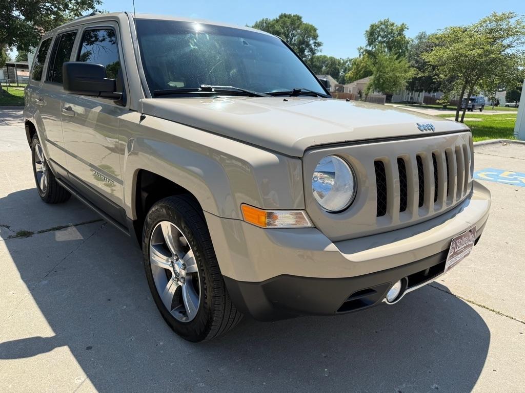 Jeep Patriot Latitude 2WD 2016