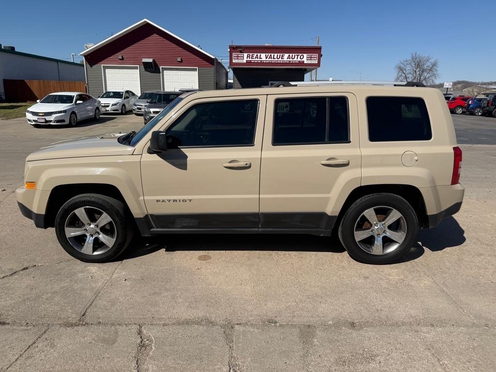 Jeep Patriot Latitude 2WD 2016