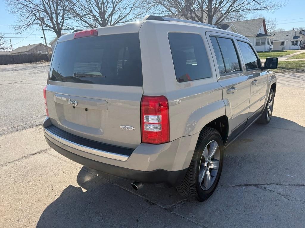 Jeep Patriot Latitude 2WD 2016