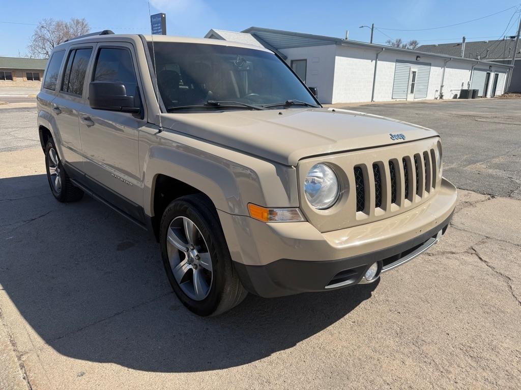Jeep Patriot Latitude 2WD 2016
