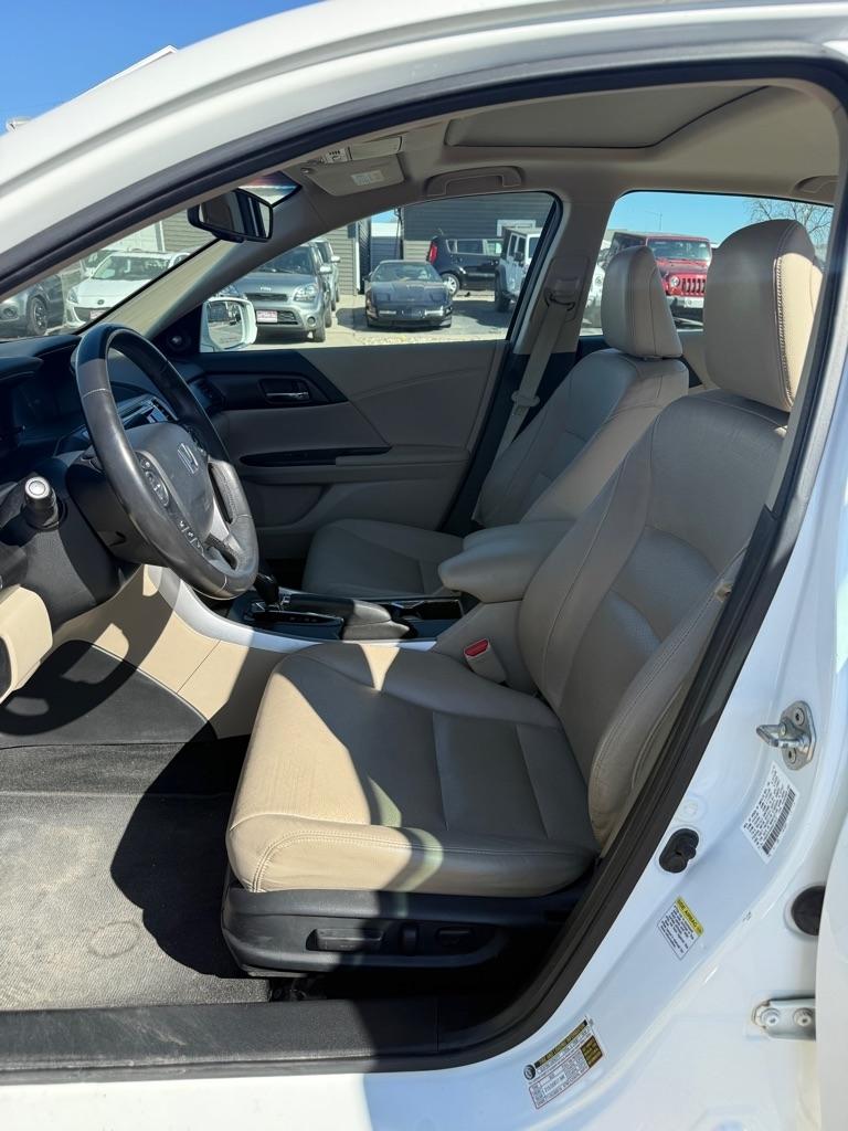 Honda Accord EX-L V6 Sedan AT 2013