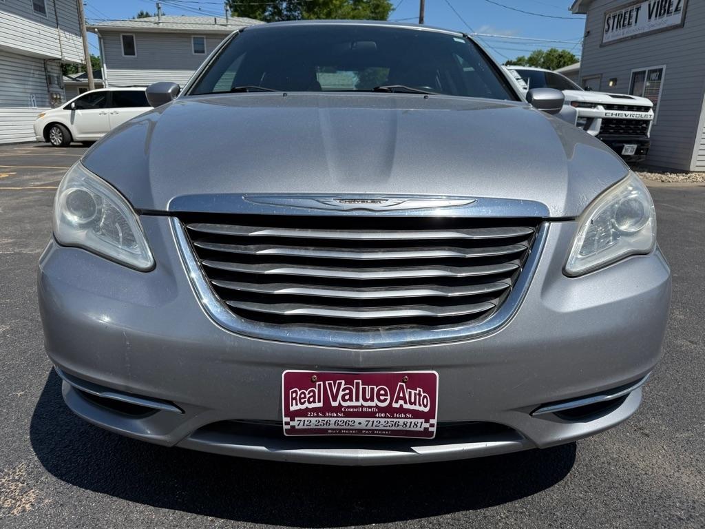 Chrysler 200 Touring 2013