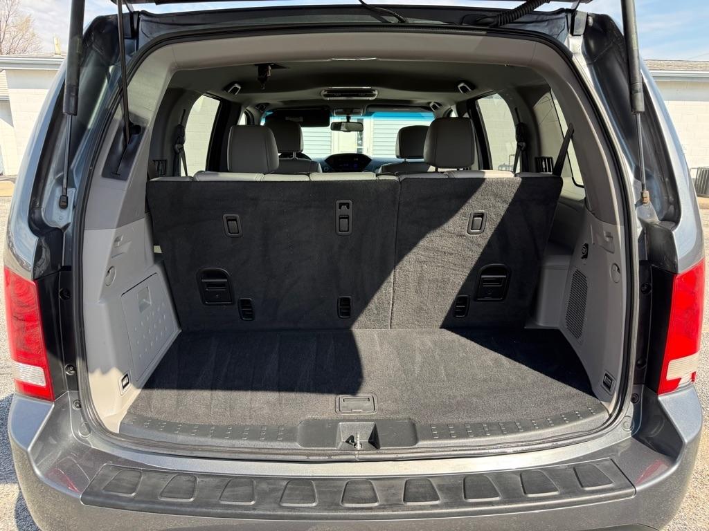 Honda Pilot EX-L 4WD 5-Spd AT with DVD 2012