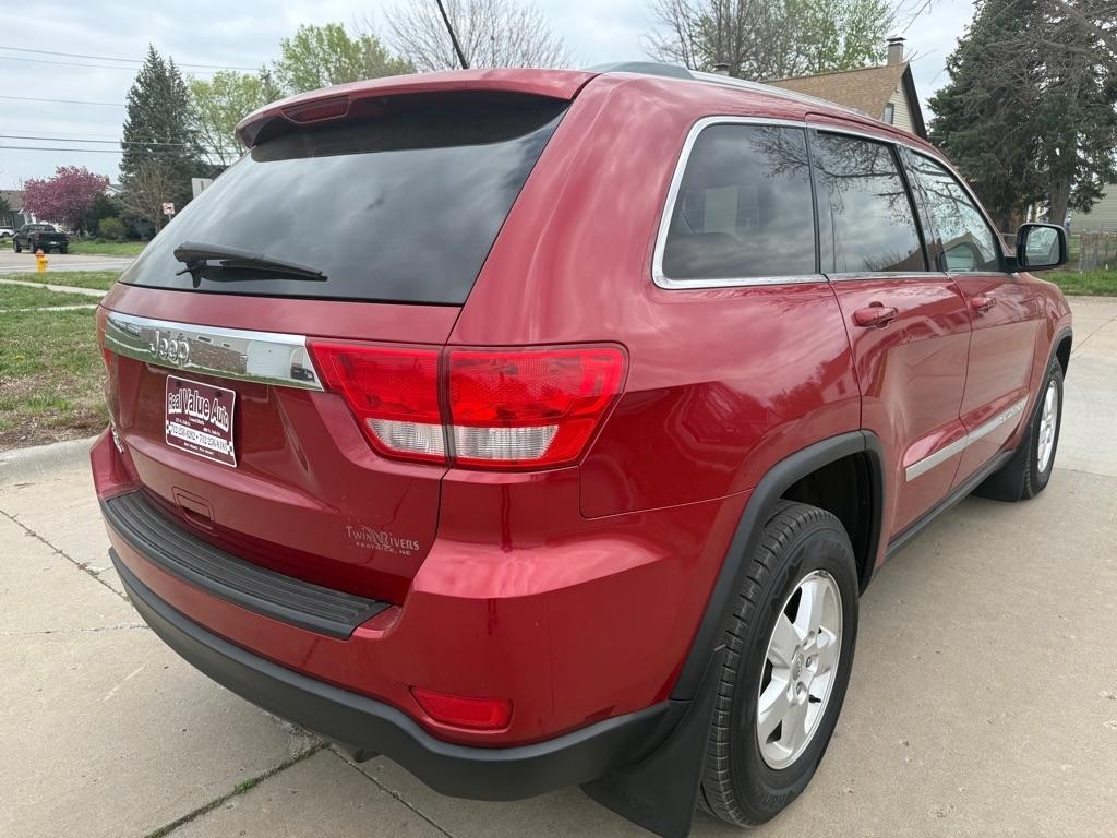 Jeep Grand Cherokee Laredo 4WD 2011