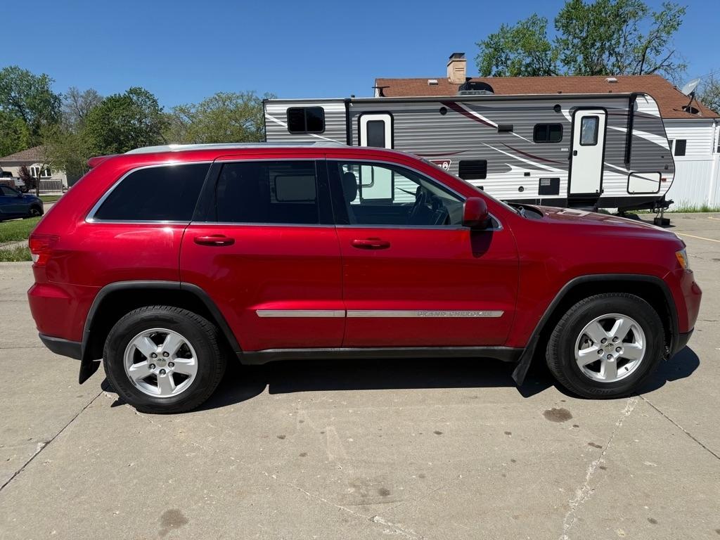 Jeep Grand Cherokee Laredo 4WD 2011