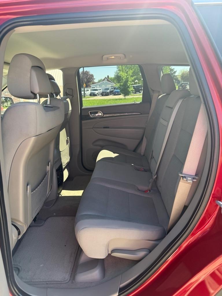 Jeep Grand Cherokee Laredo 4WD 2011