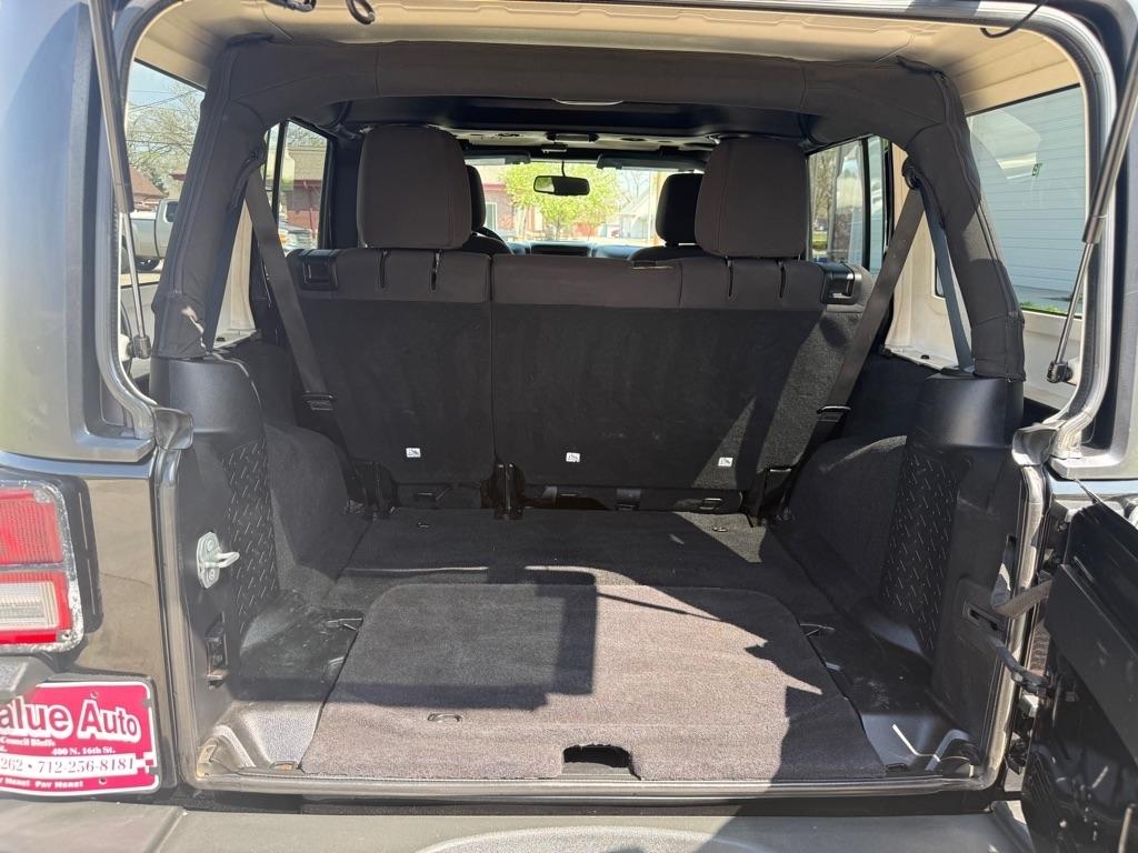 Jeep Wrangler Unlimited Sport 4WD 2014