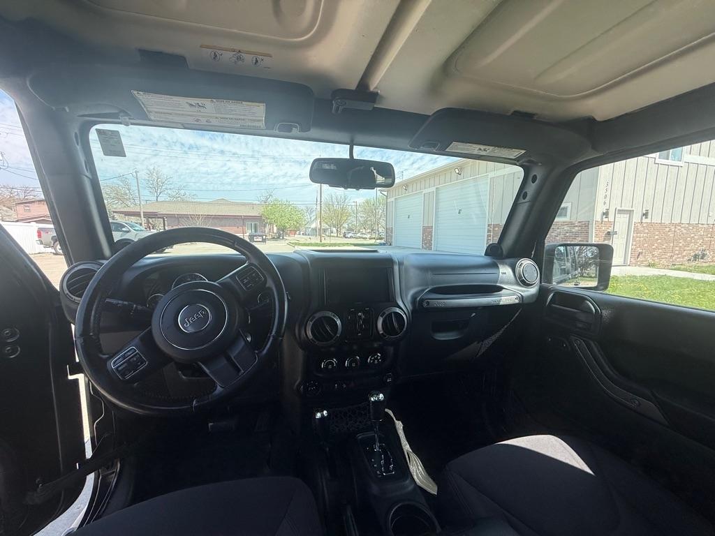 Jeep Wrangler Unlimited Sport 4WD 2014