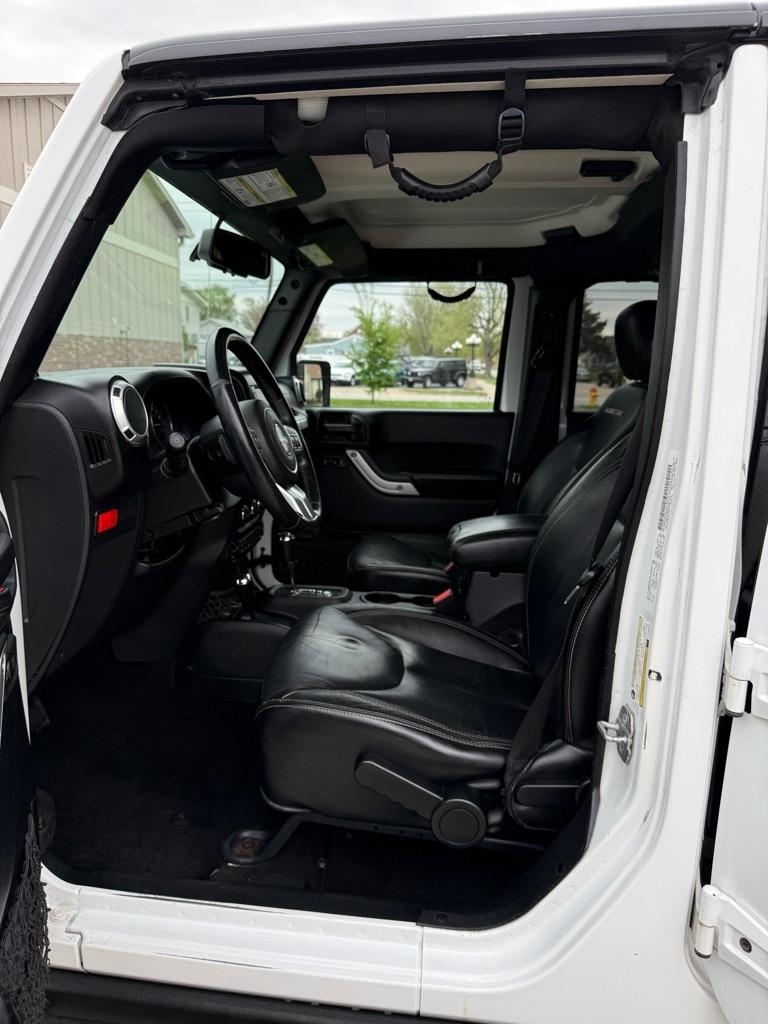 Jeep Wrangler Unlimited Rubicon 4WD 2014