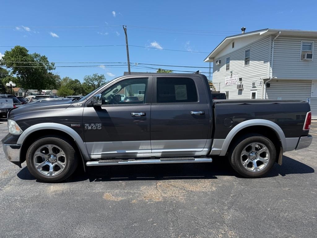RAM 1500 Laramie Crew Cab SWB 4WD 2014