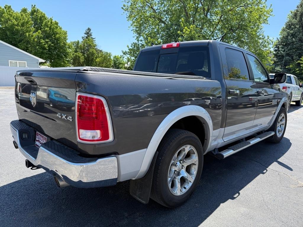 RAM 1500 Laramie Crew Cab SWB 4WD 2014