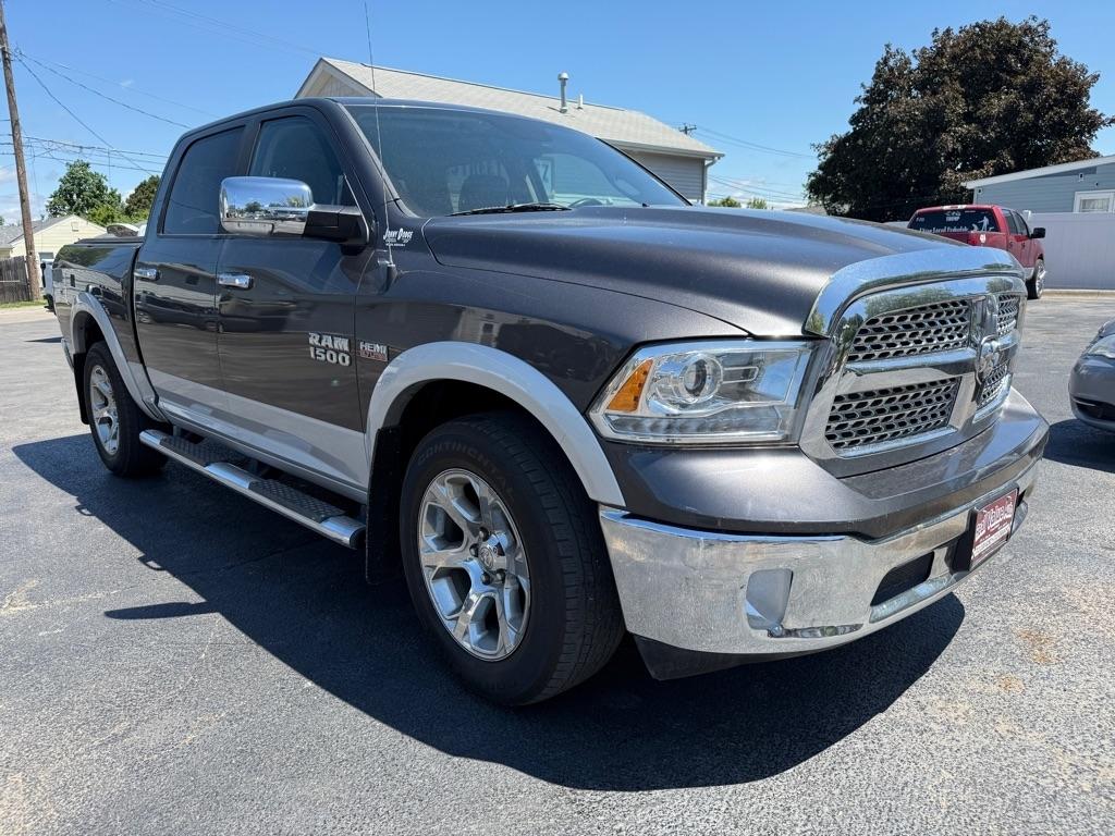 RAM 1500 Laramie Crew Cab SWB 4WD 2014