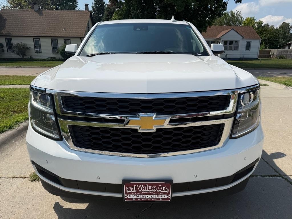 Chevrolet Suburban LT 1500 4WD 2015