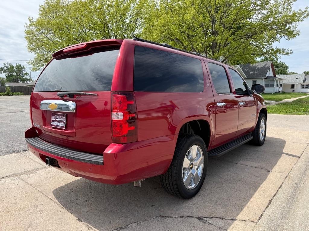 Chevrolet Suburban LTZ 1500 4WD 2013