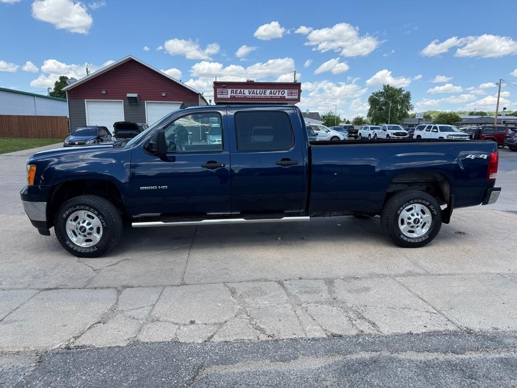 GMC Sierra 2500HD SLE Crew Cab 4WD 2011