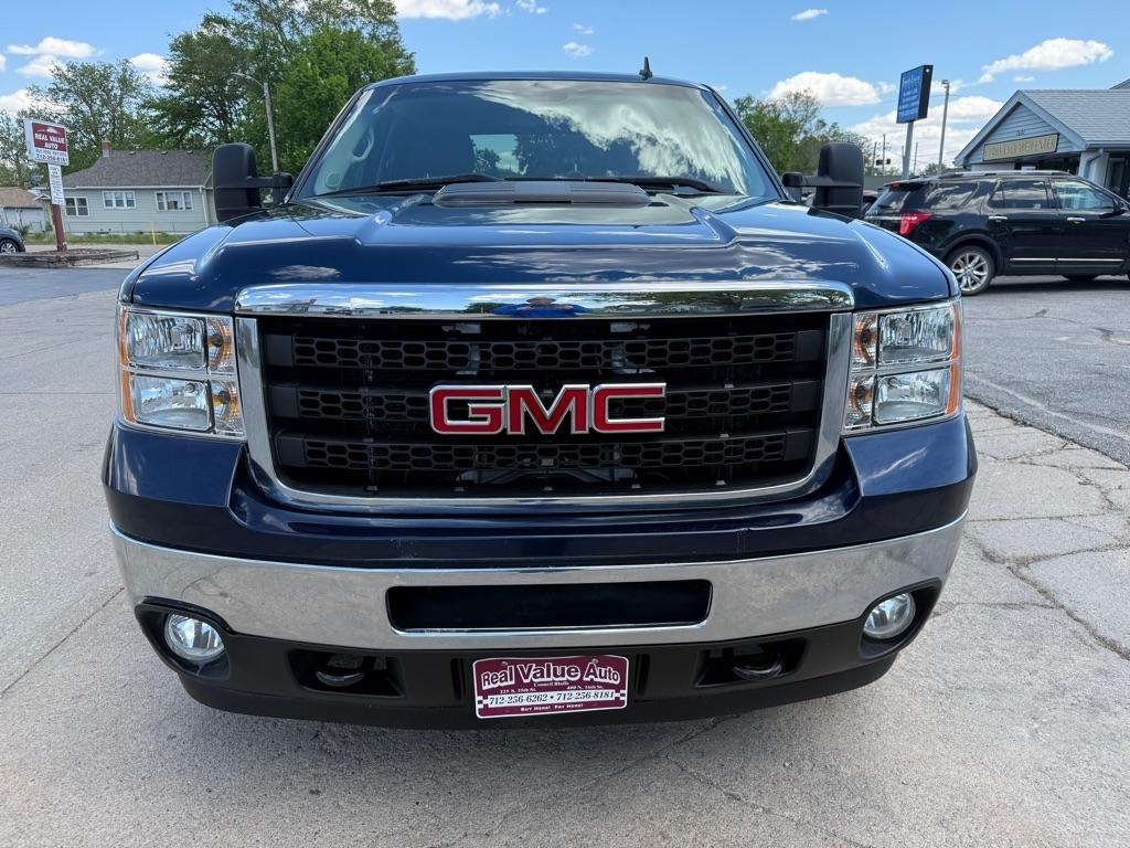 GMC Sierra 2500HD SLE Crew Cab 4WD 2011