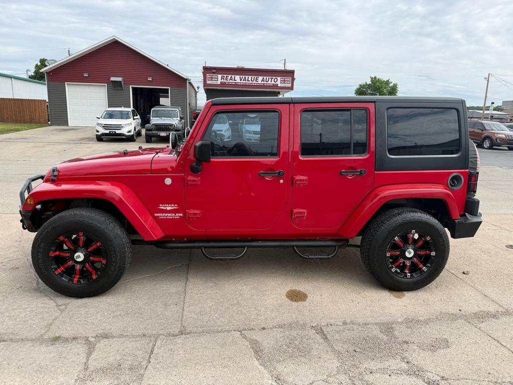 Jeep Wrangler Unlimited Sahara 4WD 2010