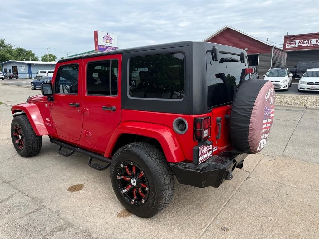 Jeep Wrangler Unlimited Sahara 4WD 2010