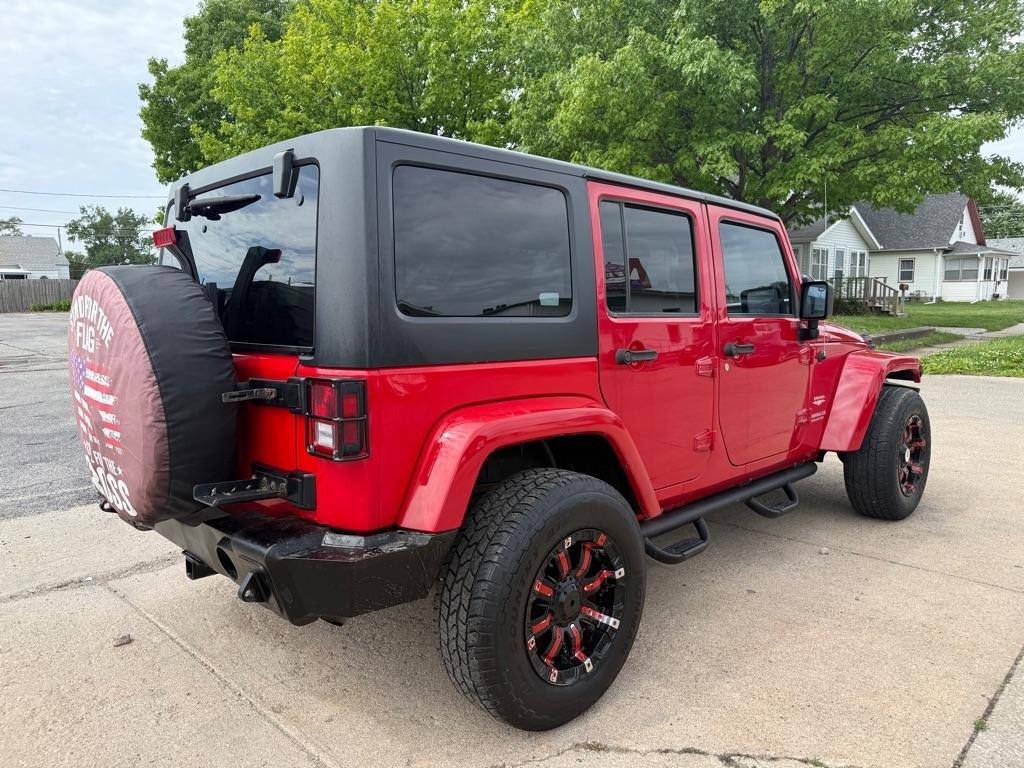 Jeep Wrangler Unlimited Sahara 4WD 2010