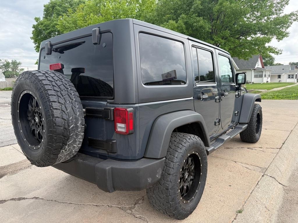 Jeep Wrangler Unlimited Sport 4WD 2017
