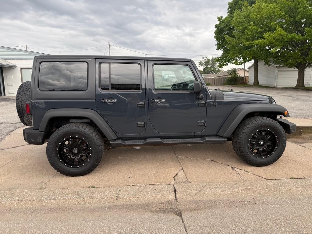 Jeep Wrangler Unlimited Sport 4WD 2017