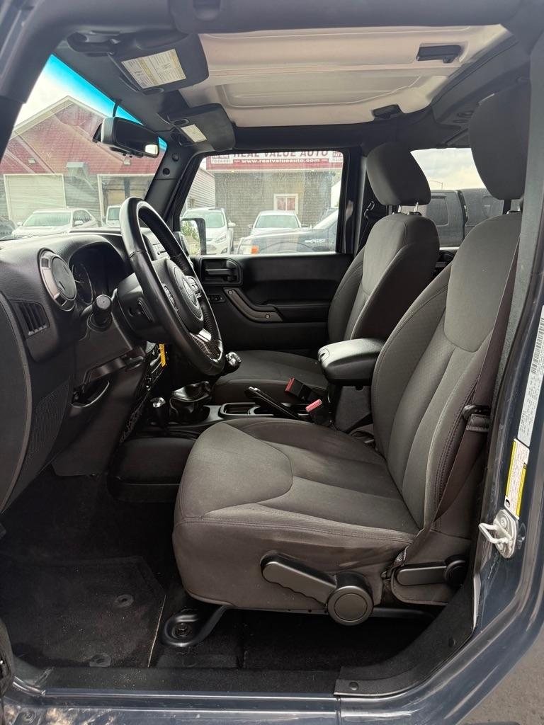 Jeep Wrangler Unlimited Sport 4WD 2017