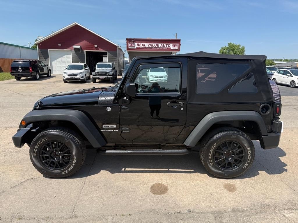 Jeep Wrangler Sport 4WD 2013
