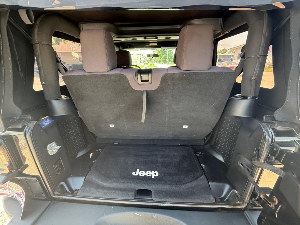 Jeep Wrangler Sport 4WD 2013