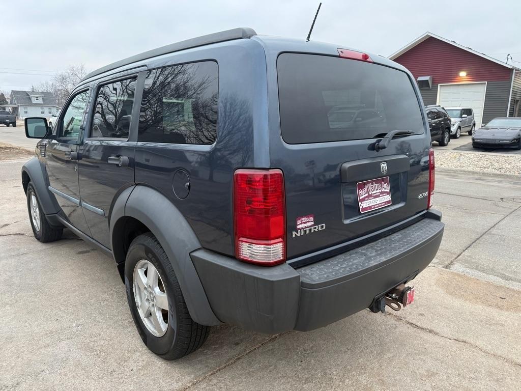 Dodge Nitro SXT 4WD 2008