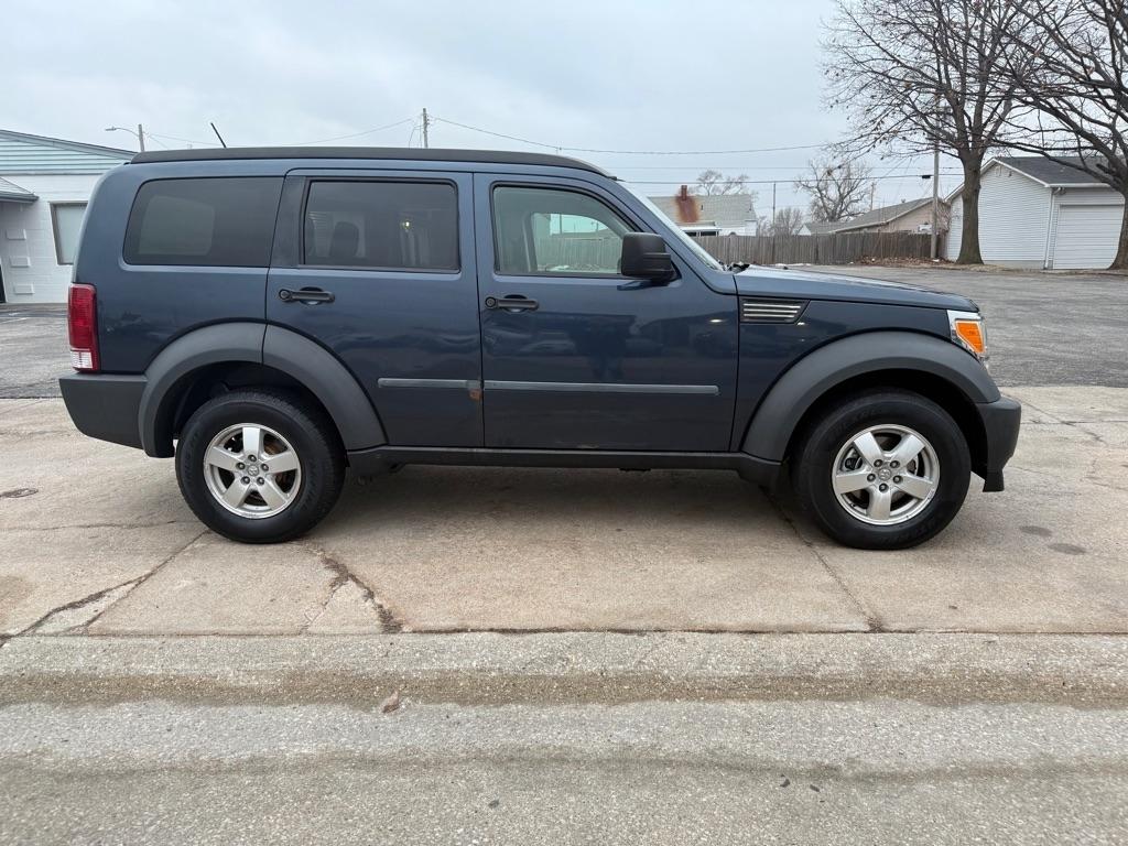 Dodge Nitro SXT 4WD 2008