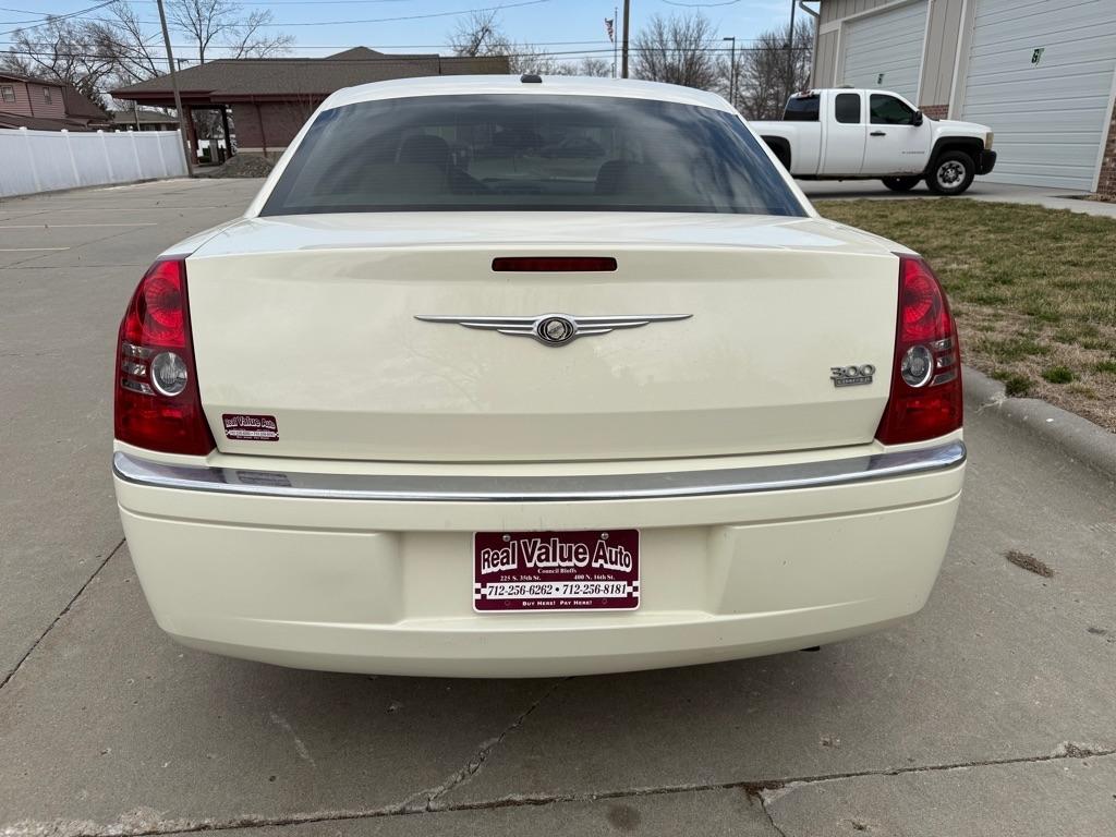 Chrysler 300 Limited RWD 2010